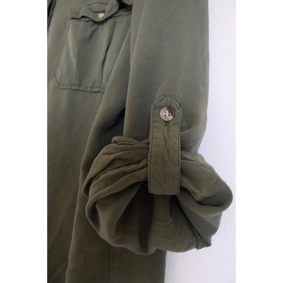 Charlotte Russe Plus Olive Button Down - Picture 2 of 2